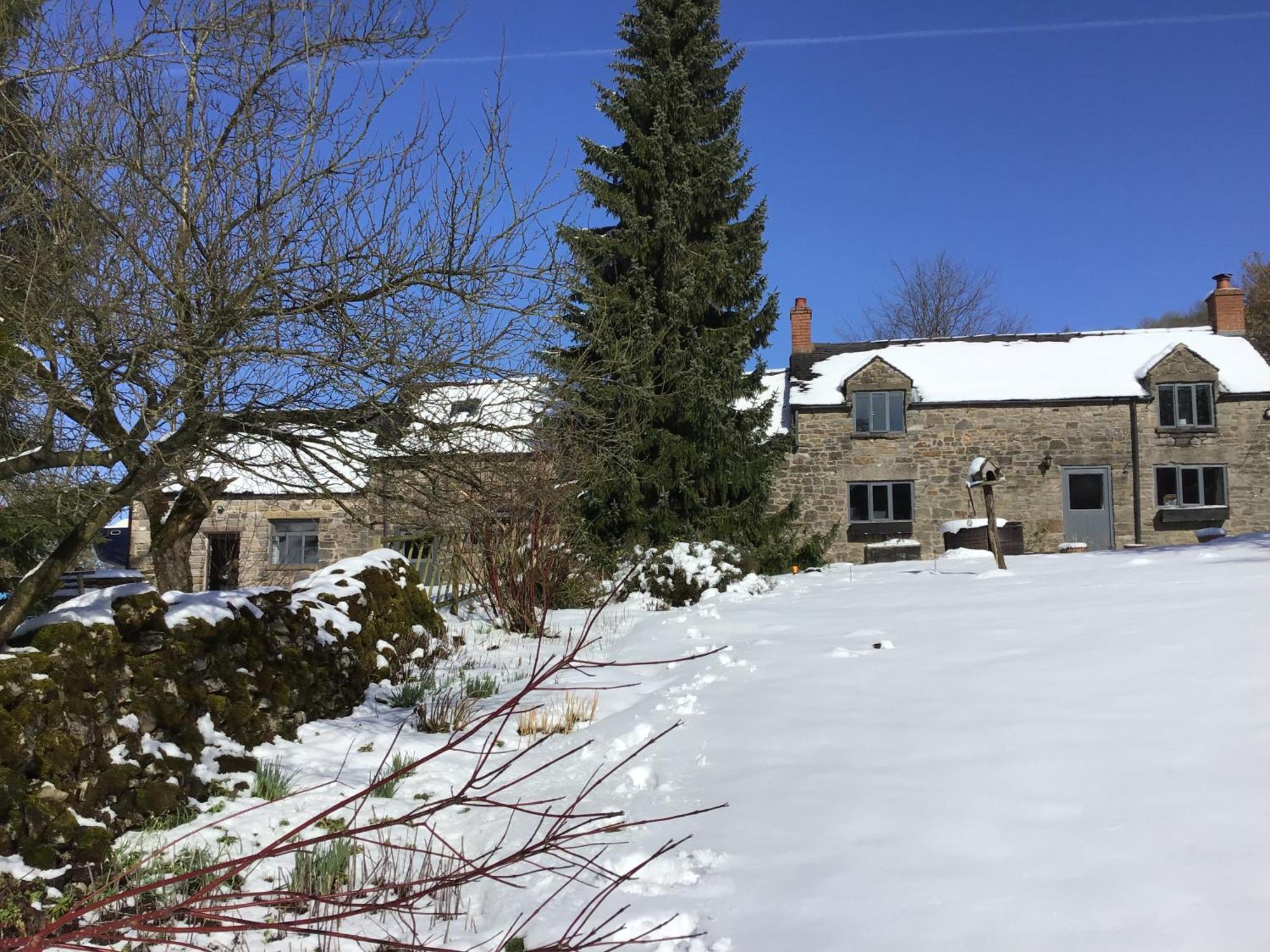 Lee House Farm Holiday Cottage With Possible Use Of Hot Tub Ninety Pounds A Session Waterfall ภายนอก รูปภาพ
